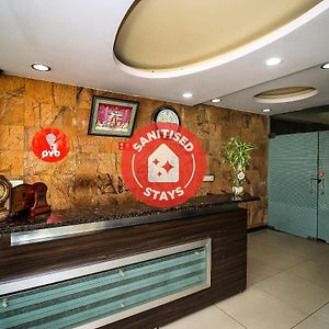 Oyo Flagship 16382 Hotel Sinjara